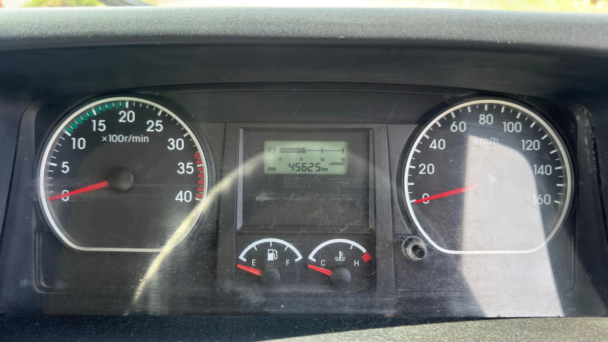 Used 2022 Isuzu FRR 90 Truck for sale in Nairobi Kenya - Trust Rides - Thumbnail 9