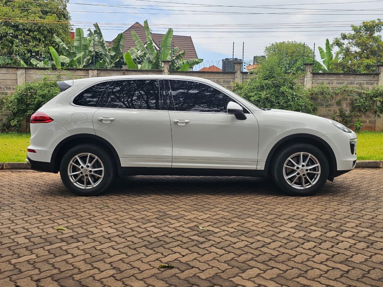 Used 2026 Porsche CAYENNE SUV for sale in Nairobi Kenya - Trust Rides - Thumbnail 3