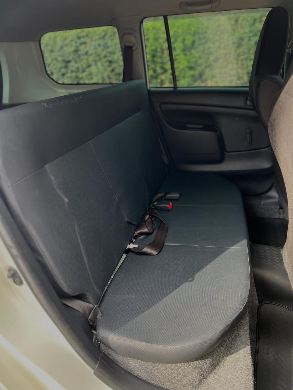 Used 2017 Toyota PROBOX Station Wagon for sale in Nairobi Kenya - Trust Rides - Thumbnail 5