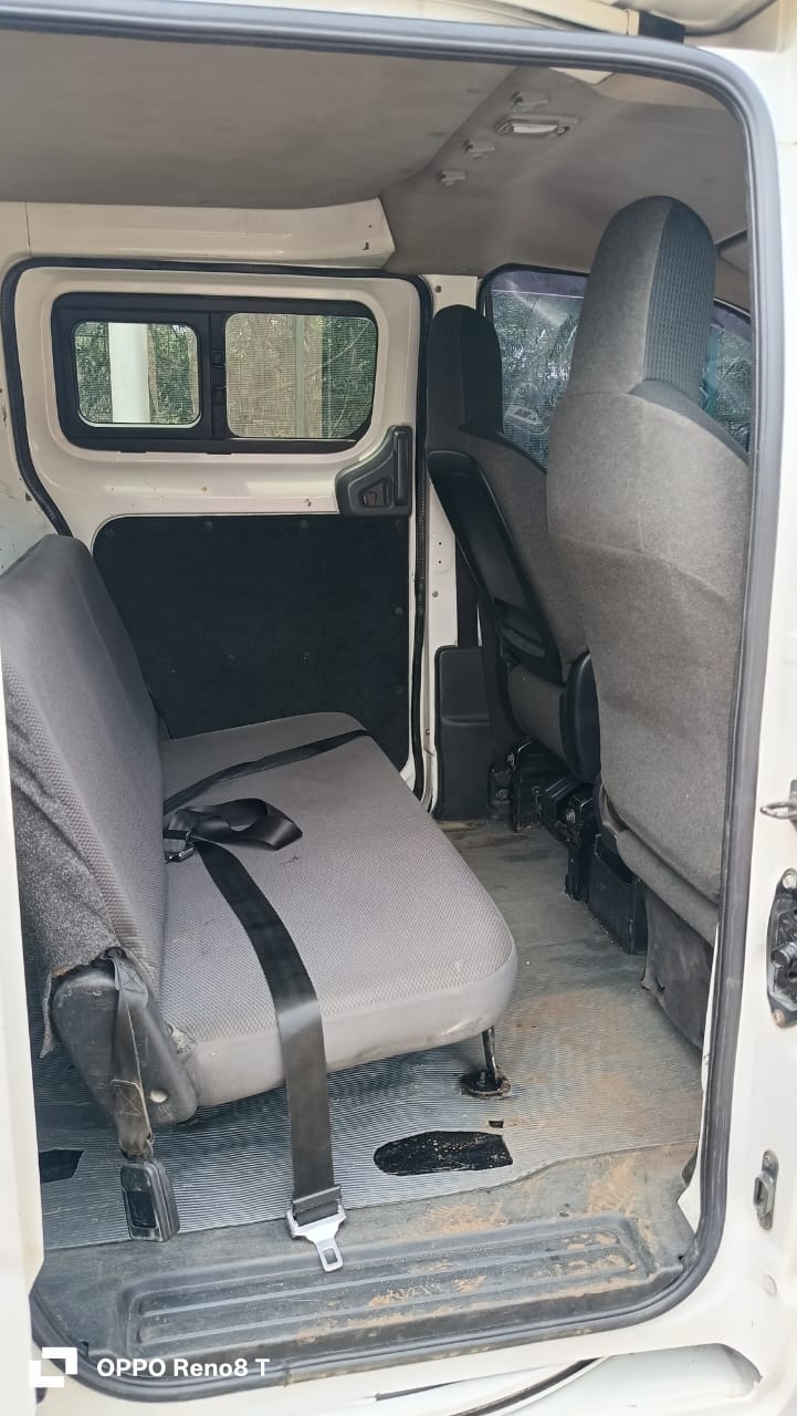 Used 2015 Nissan NV 200 Van for sale in Nairobi Kenya - Trust Rides - Thumbnail 9