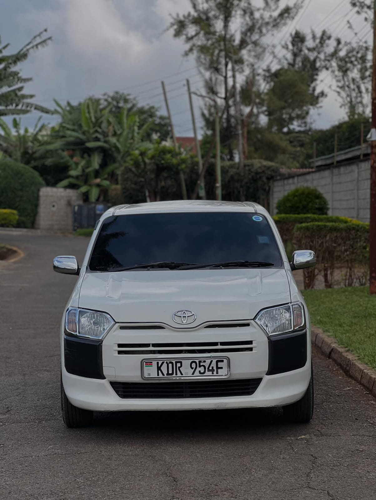 Used 2017 Toyota PROBOX Station Wagon for sale in Nairobi Kenya - Trust Rides - Thumbnail 2