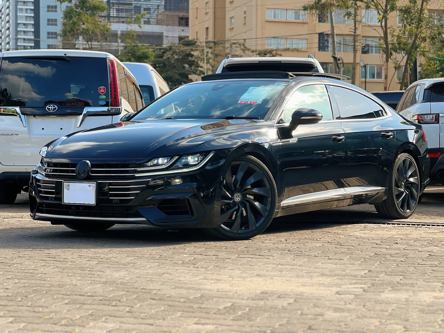 Used 2019 Volkswagen ARTEON  Sedan (Saloon) for sale in Nairobi Kenya - Trust Rides - Thumbnail 3