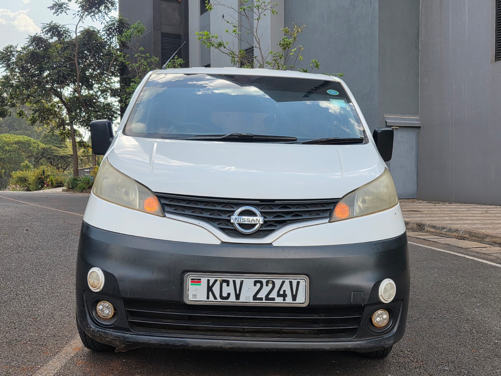 Used 2013 Nissan NV 200 Van for sale in Nairobi Kenya - Trust Rides - Thumbnail 2
