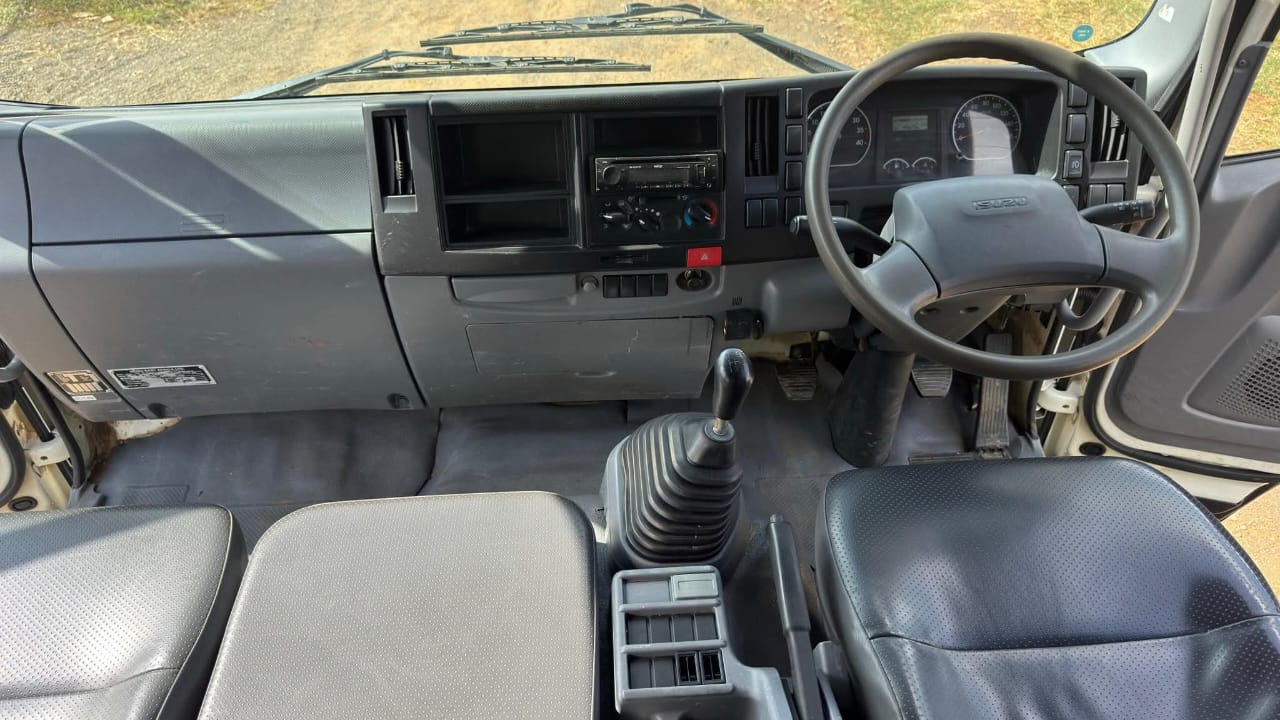 Used 2022 Isuzu FRR 90 Truck for sale in Nairobi Kenya - Trust Rides - Thumbnail 8