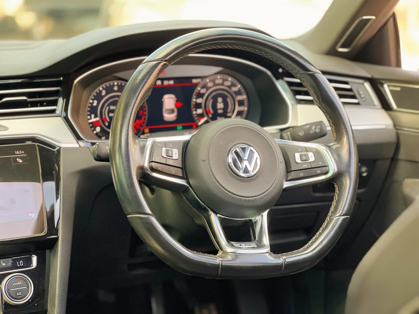 Used 2019 Volkswagen ARTEON  Sedan (Saloon) for sale in Nairobi Kenya - Trust Rides - Thumbnail 10