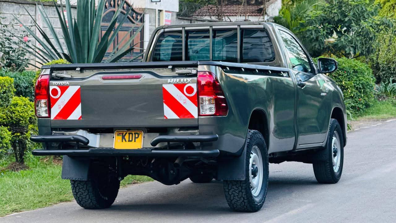 Used 2024 Toyota HILUX GD-6 Pickup / Double Cab for sale in Nairobi Kenya - Trust Rides - Thumbnail 4