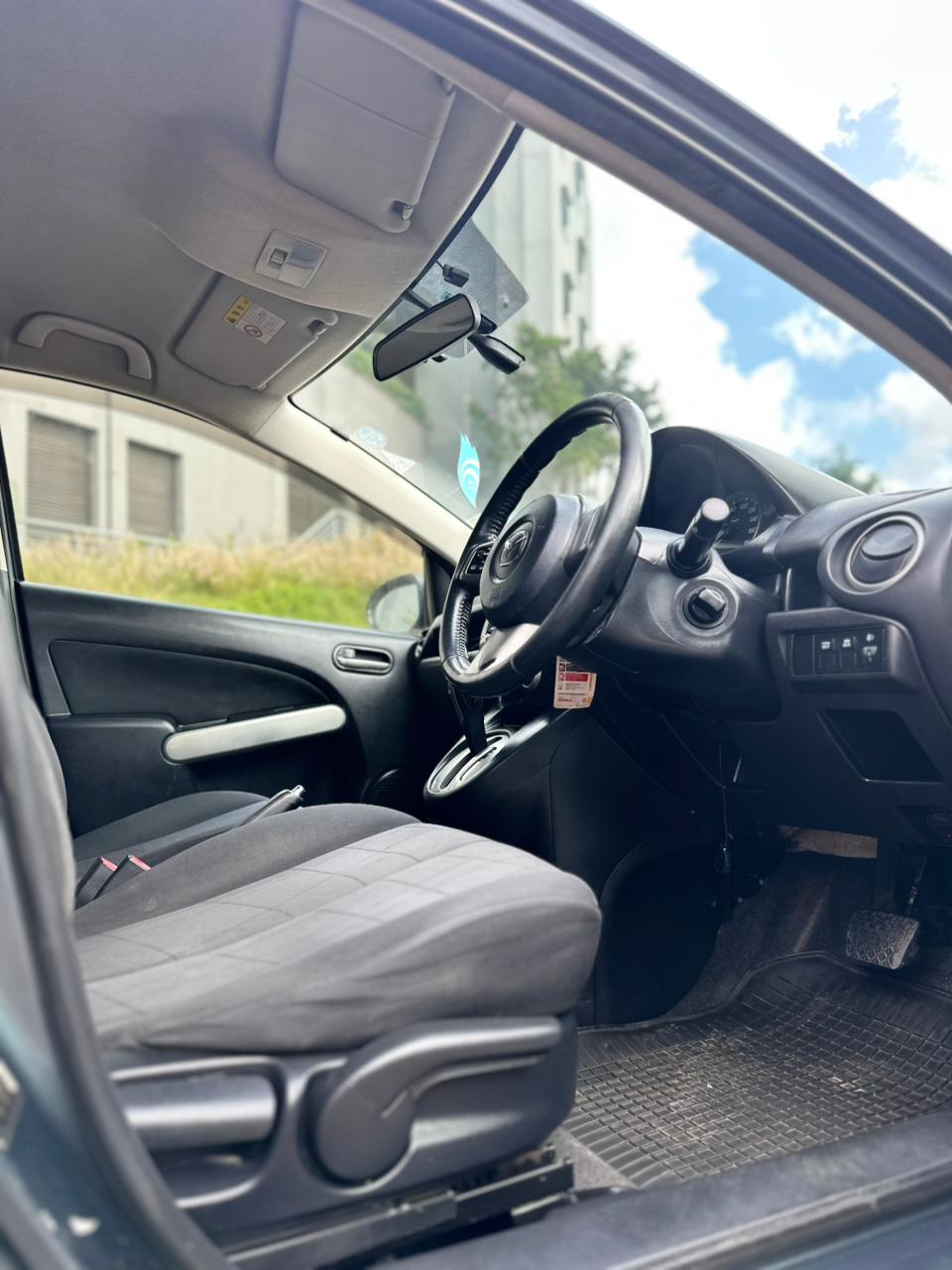 Used 2013 Mazda DEMIO SKYACTIVE Hatchback(kadudu) for sale in Nairobi Kenya - Trust Rides - Thumbnail 6