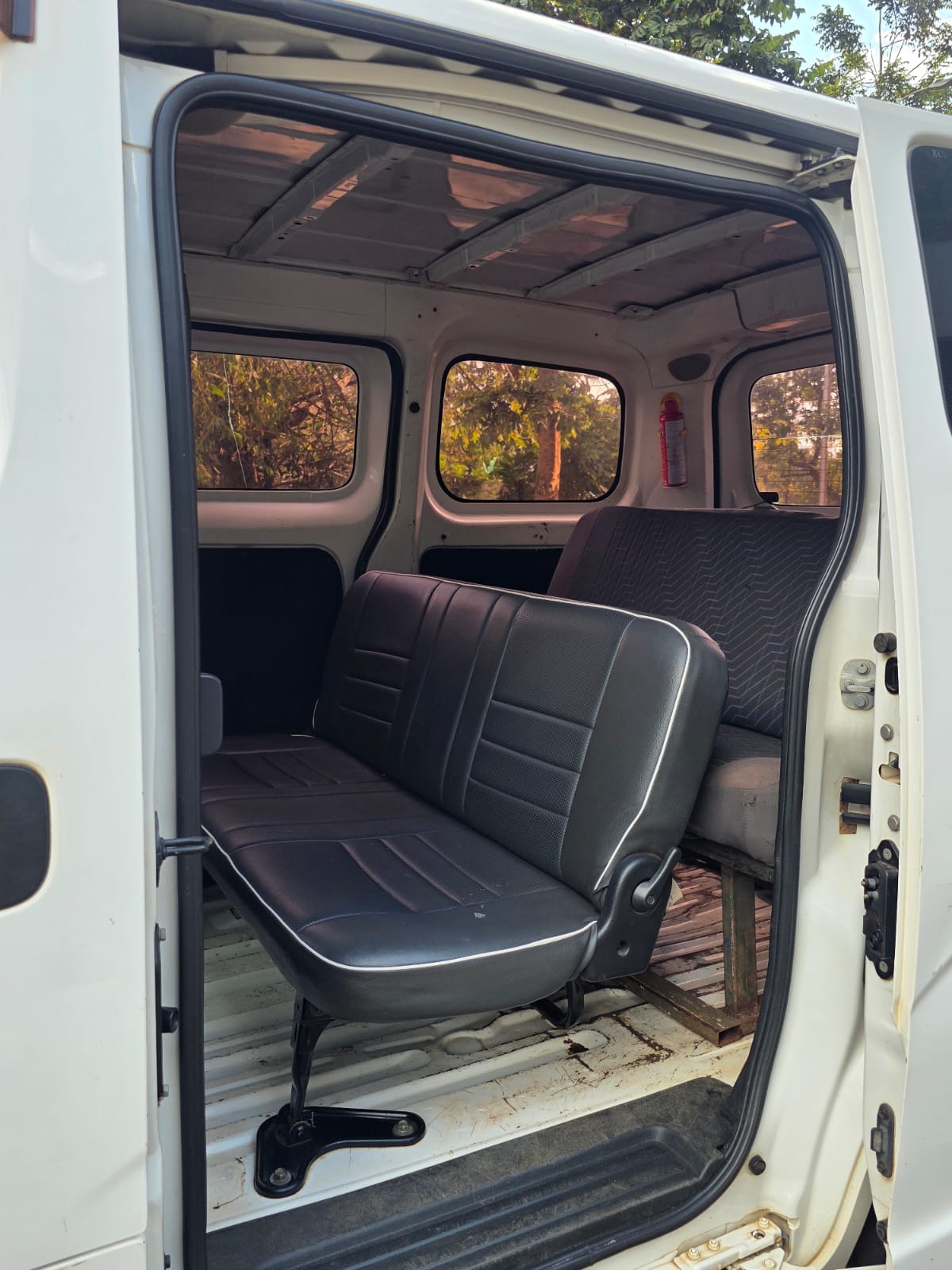 Used 2013 Nissan NV 200 Van for sale in Nairobi Kenya - Trust Rides - Thumbnail 10