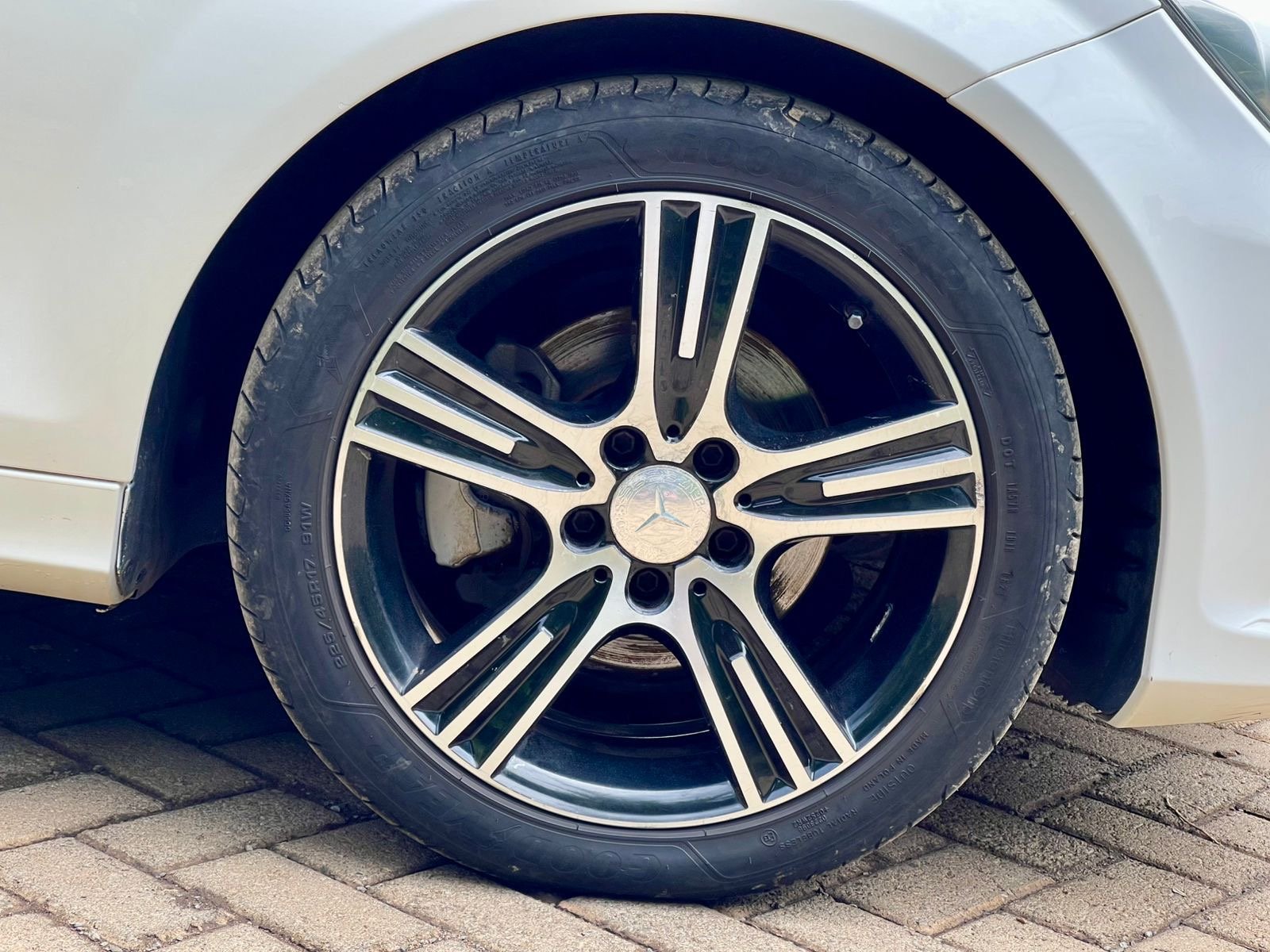 Used 2014 Mercedes-Benz C180 Sedan (Saloon) for sale in Nairobi Kenya - Trust Rides - Thumbnail 13