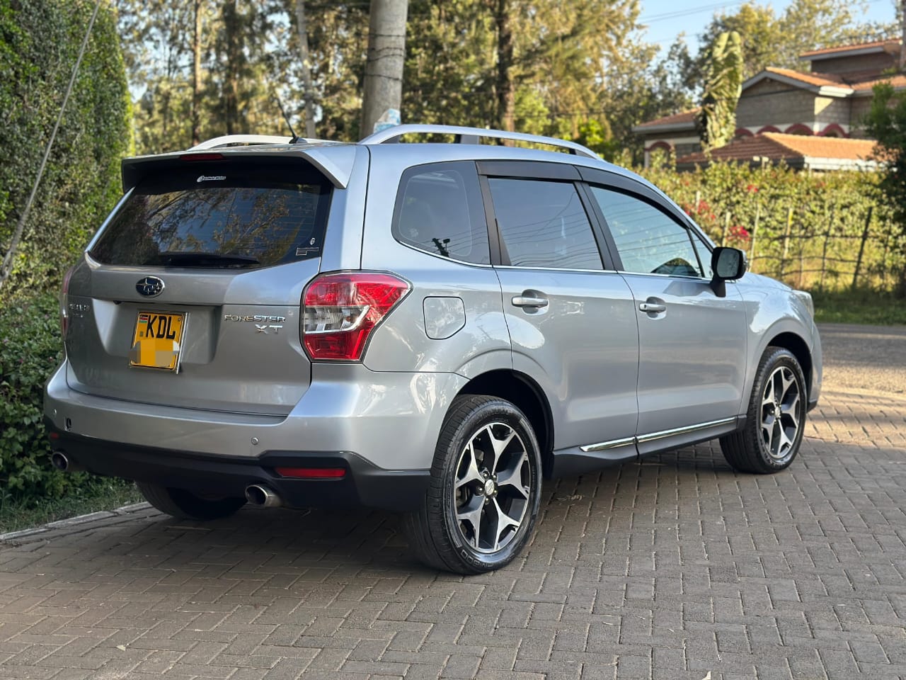 Used 2016 Subaru FORESTER XT SUV for sale in Nairobi Kenya - Trust Rides - Thumbnail 4