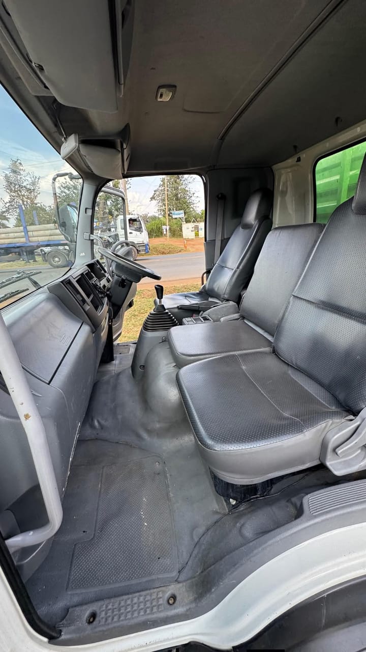 Used 2022 Isuzu FRR 90 Truck for sale in Nairobi Kenya - Trust Rides - Thumbnail 6