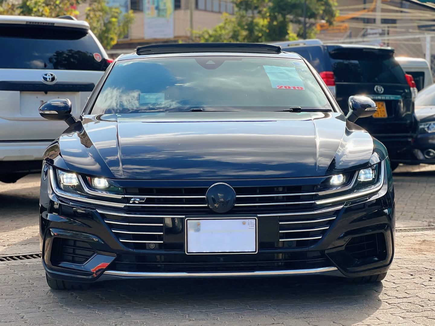Used 2019 Volkswagen ARTEON  Sedan (Saloon) for sale in Nairobi Kenya - Trust Rides - Thumbnail 2