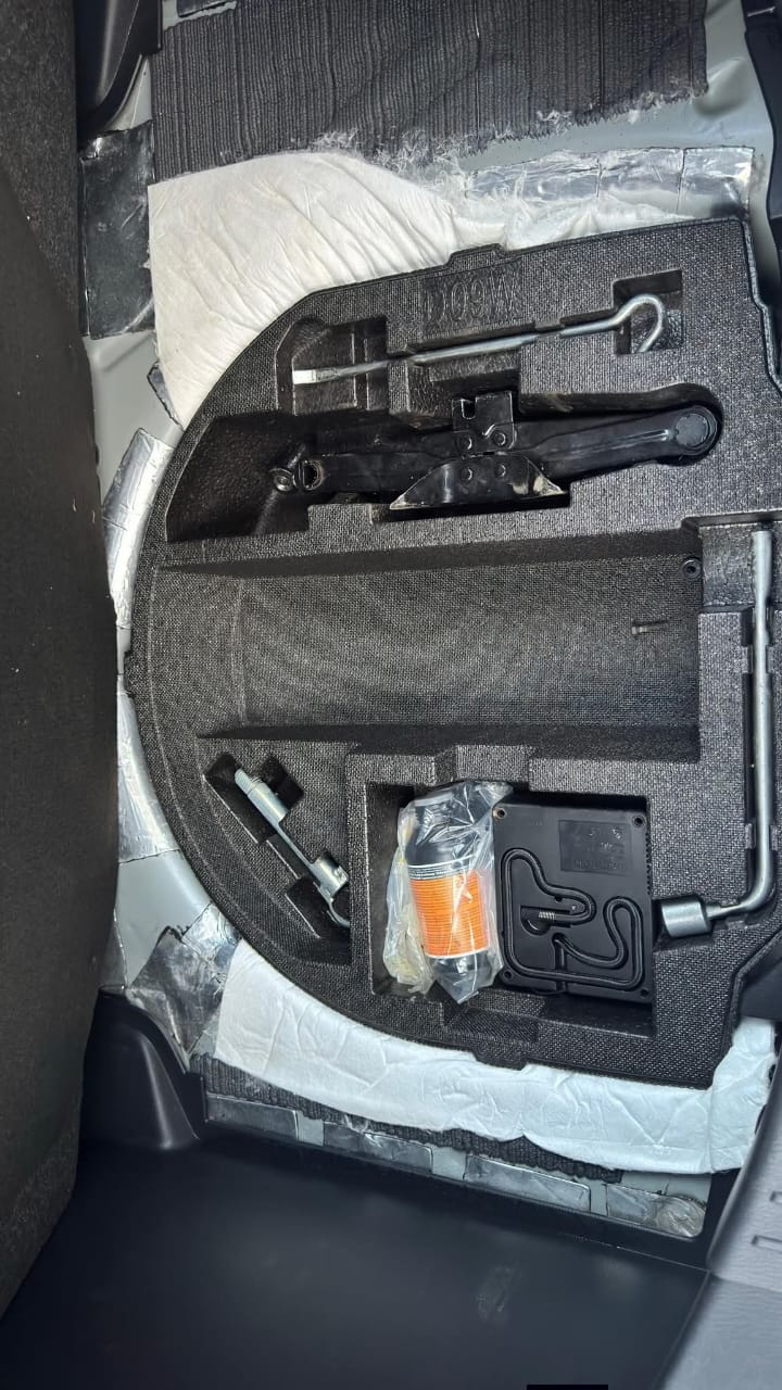 Used 2018 Mazda DEMIO Hatchback(kadudu) for sale in Nairobi Kenya - Trust Rides - Thumbnail 9