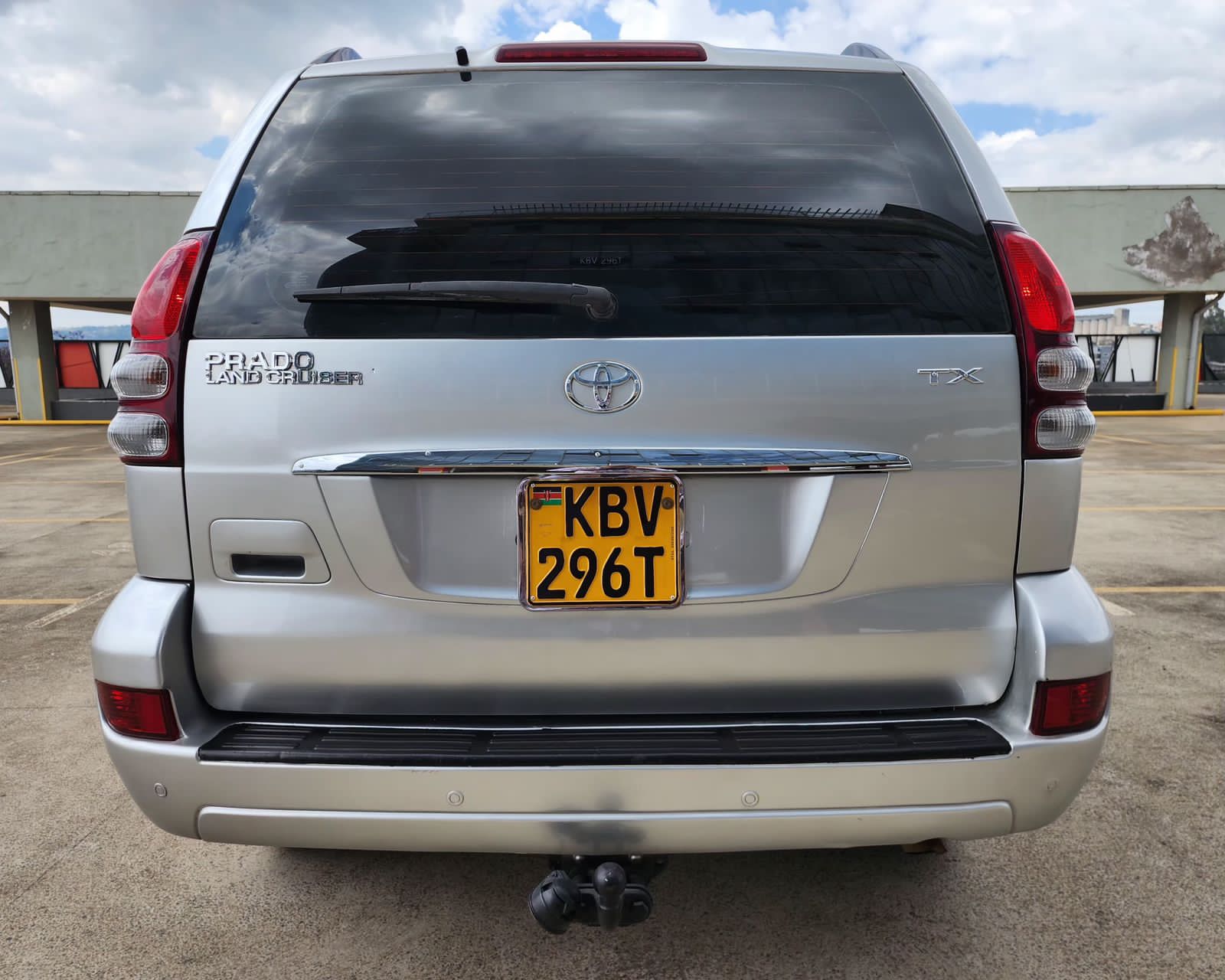 Used 2007 Toyota PRADO J120 SERIES SUV for sale in Nairobi Kenya - Trust Rides - Thumbnail 15