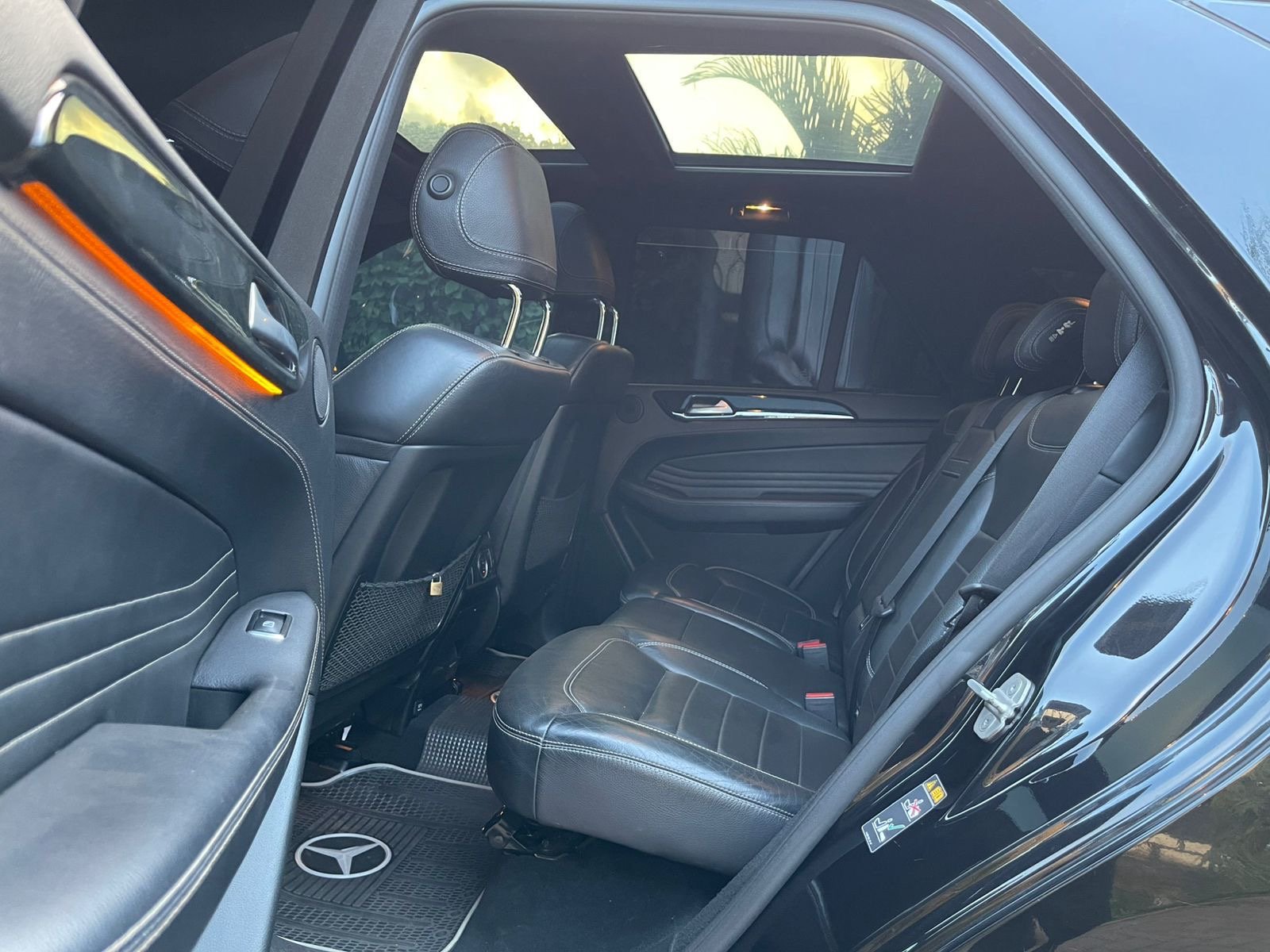 Used 2014 Mercedes-Benz ML350 4MATIC SUV for sale in Nairobi Kenya - Trust Rides - Thumbnail 10