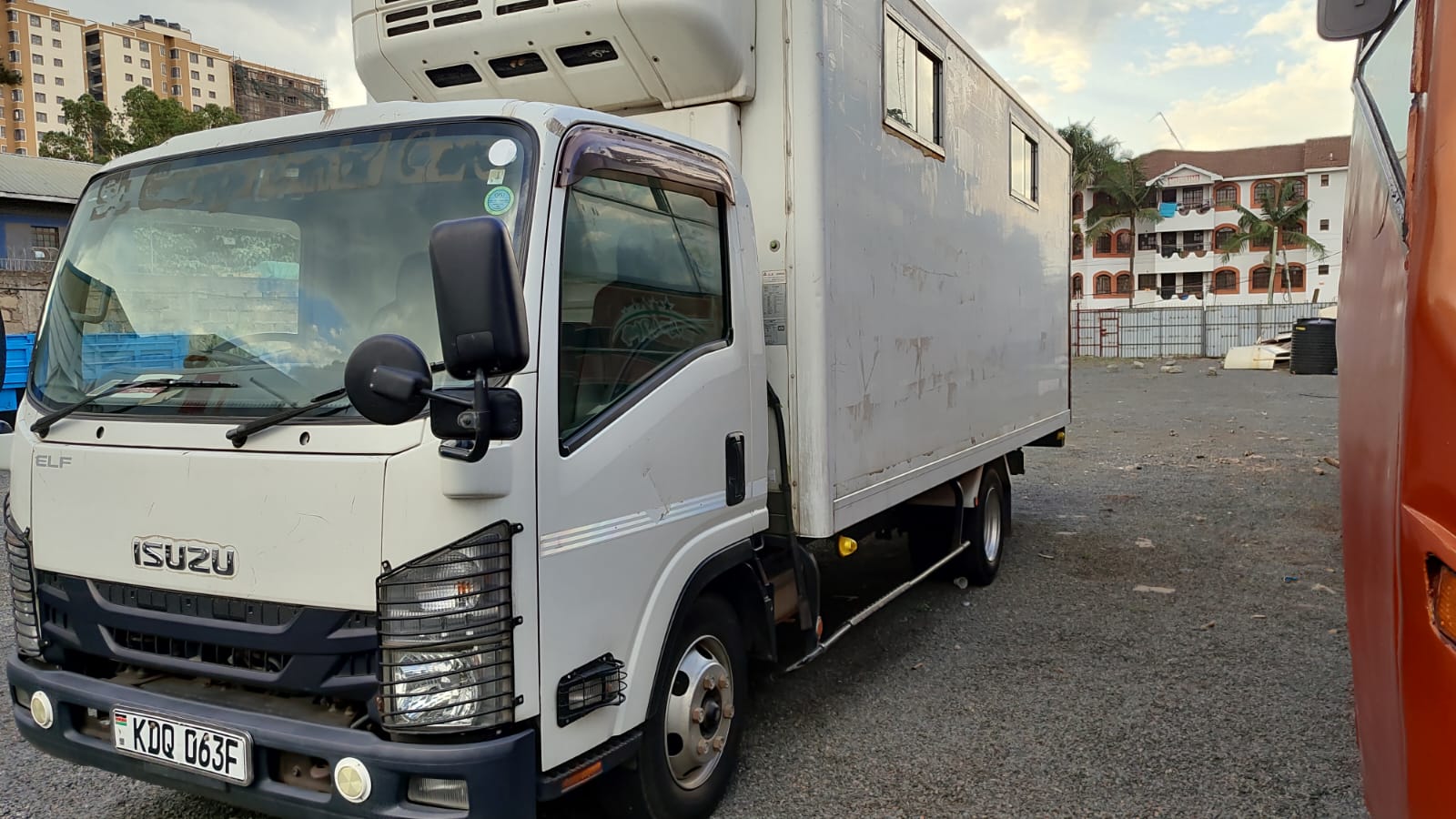 Used 2016 Isuzu ELF Truck for sale in Nairobi Kenya - Trust Rides - Thumbnail 3