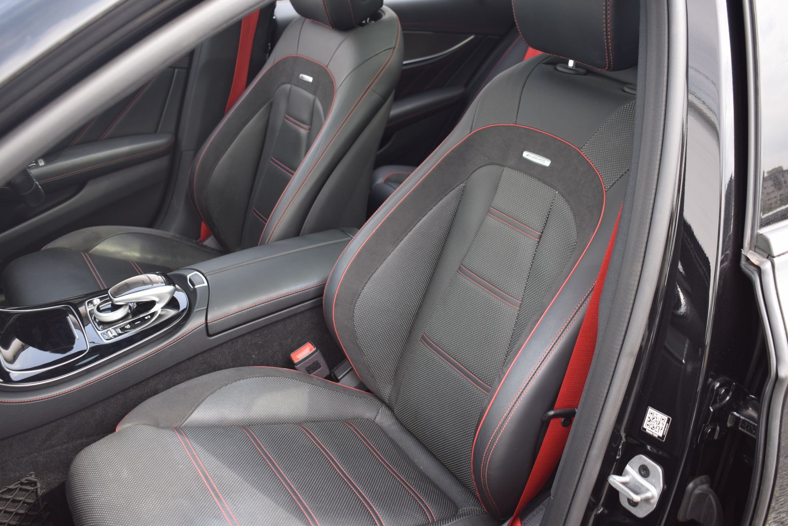 Used 2026 Mercedes-Benz E53 Sedan (Saloon) for sale in Nairobi Kenya - Trust Rides - Thumbnail 8