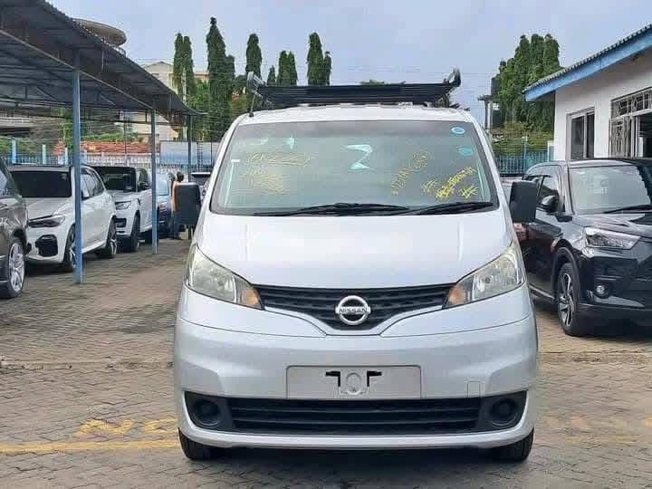 NV200