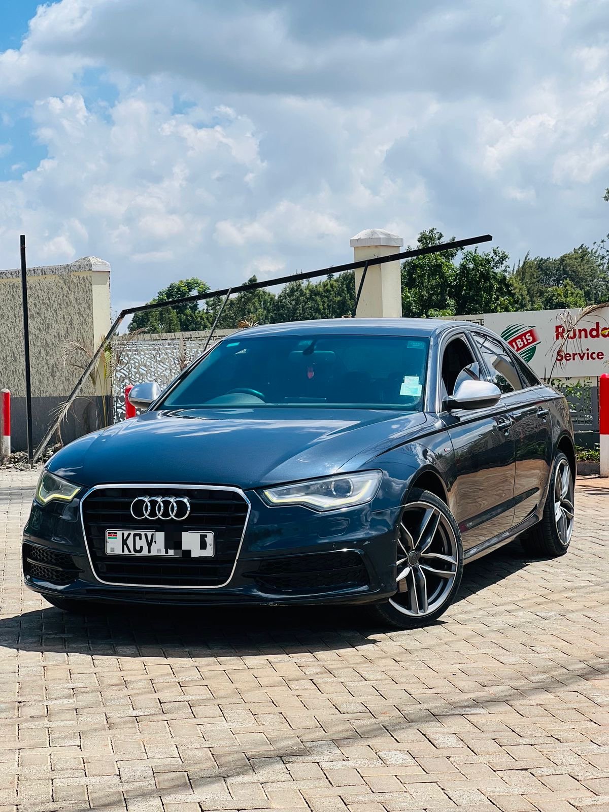 Used 2013 Audi A6 Sedan (Saloon) for sale in Nairobi Kenya - Trust Rides - Thumbnail 3