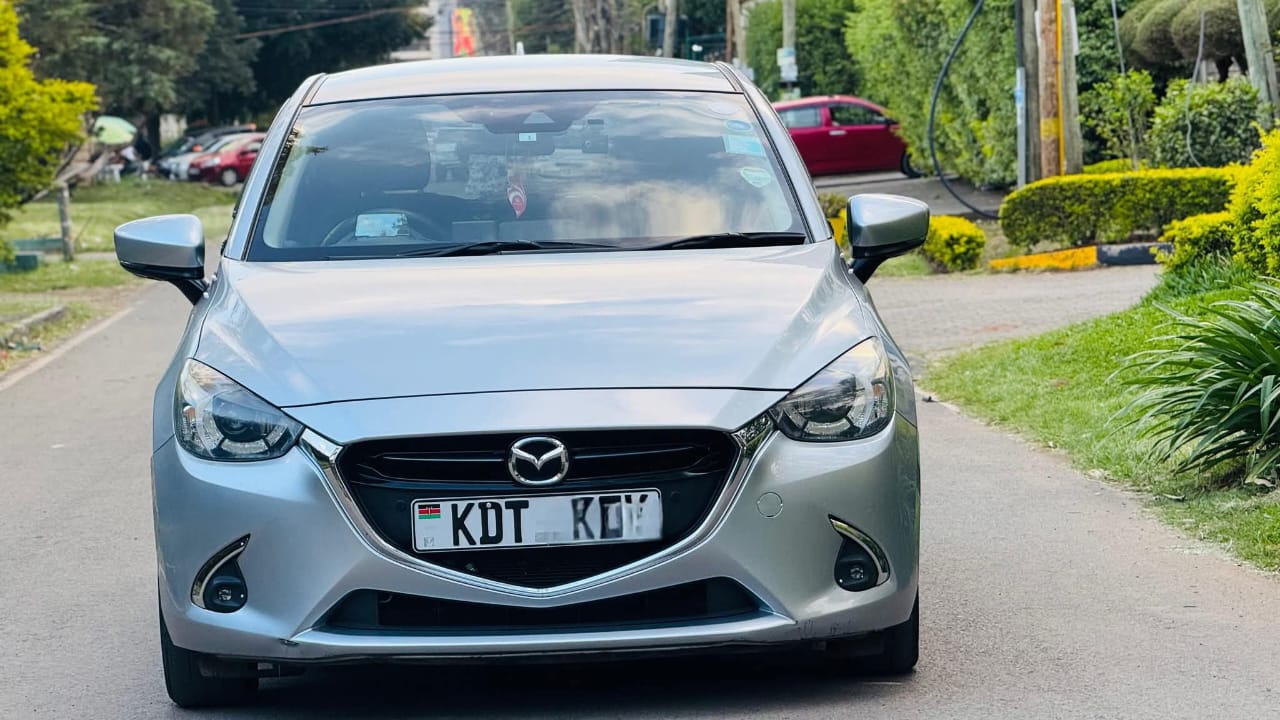 Used 2018 Mazda DEMIO Hatchback(kadudu) for sale in Nairobi Kenya - Trust Rides - Thumbnail 2