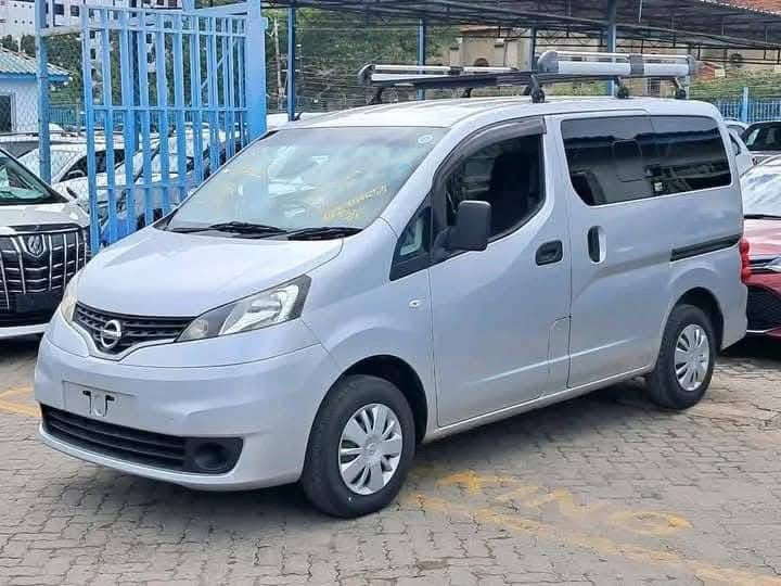 Used 2018 Nissan NV200 Van / Minivan for sale in Nairobi Kenya - Trust Rides - Thumbnail 3