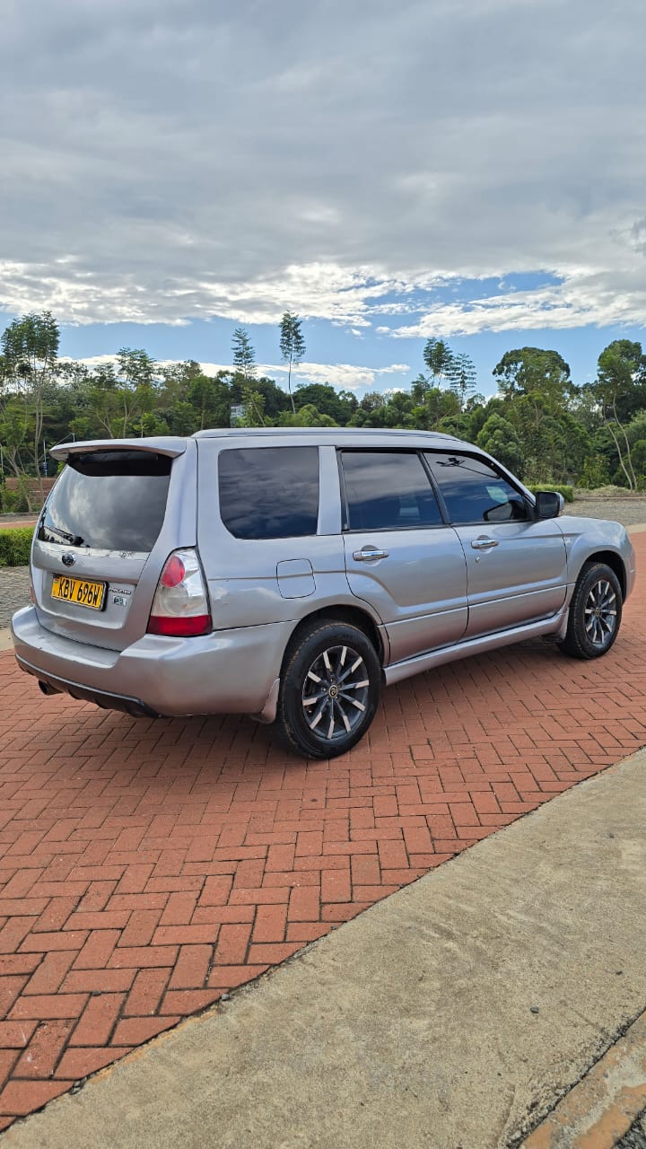 Used 2006 Subaru FORESTER SG5 Station Wagon for sale in Nairobi Kenya - Trust Rides - Thumbnail 4