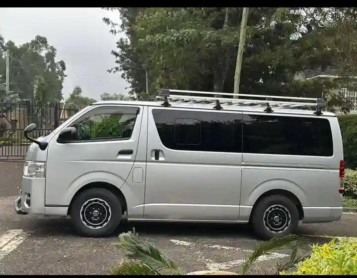 Used 2017 Toyota Hiace 7L Van / Minivan for sale in Nairobi Kenya - Trust Rides - Thumbnail 7