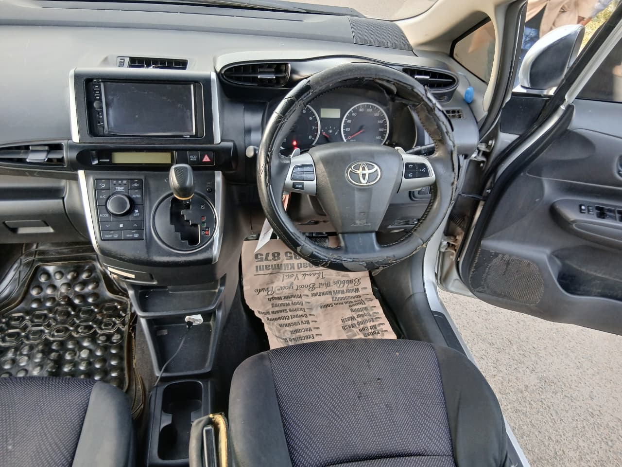 Used 2014 Toyota WISH Station Wagon for sale in Nairobi Kenya - Trust Rides - Thumbnail 9