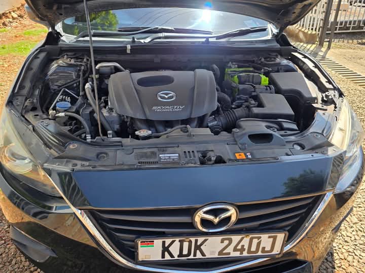 Used 2015 Mazda AXELA Hatchback(kadudu) for sale in Nairobi Kenya - Trust Rides - Thumbnail 7