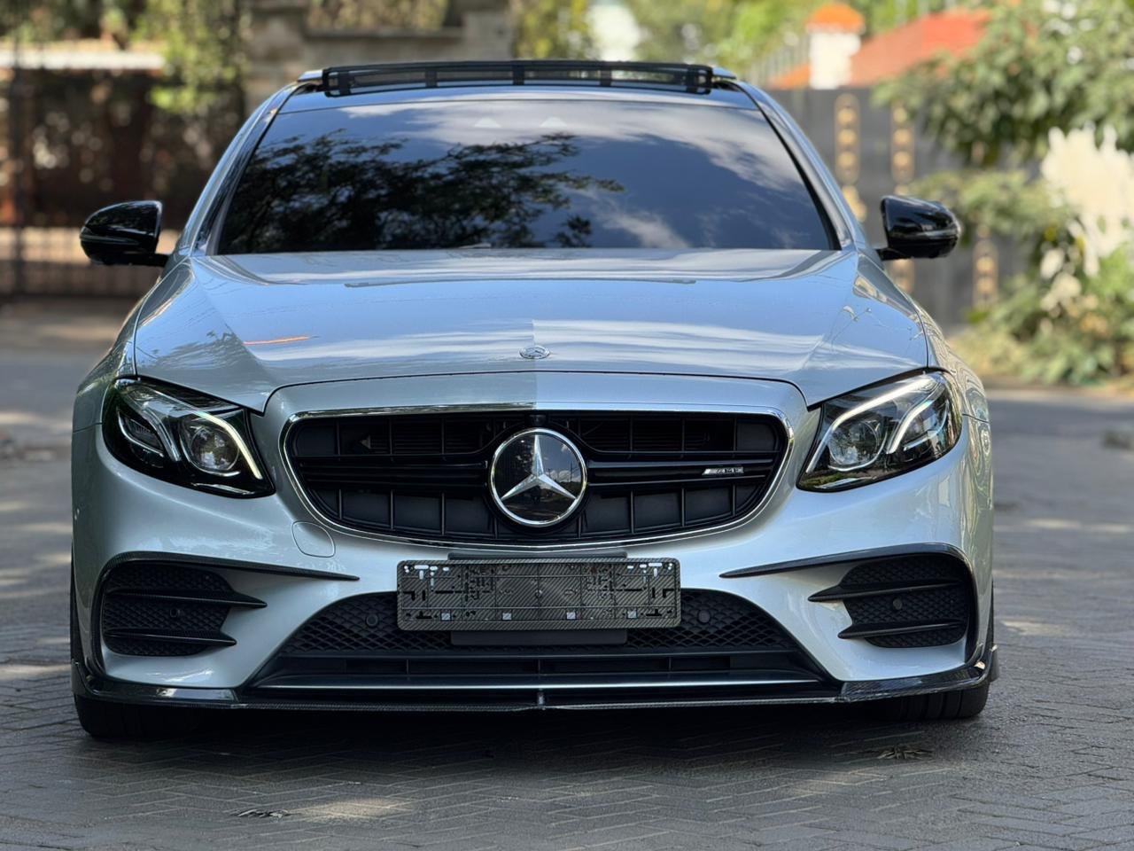 Used 2017 Mercedes-Benz E43 AMG 4MATIC Sedan (Saloon) for sale in Nairobi Kenya - Trust Rides - Thumbnail 2