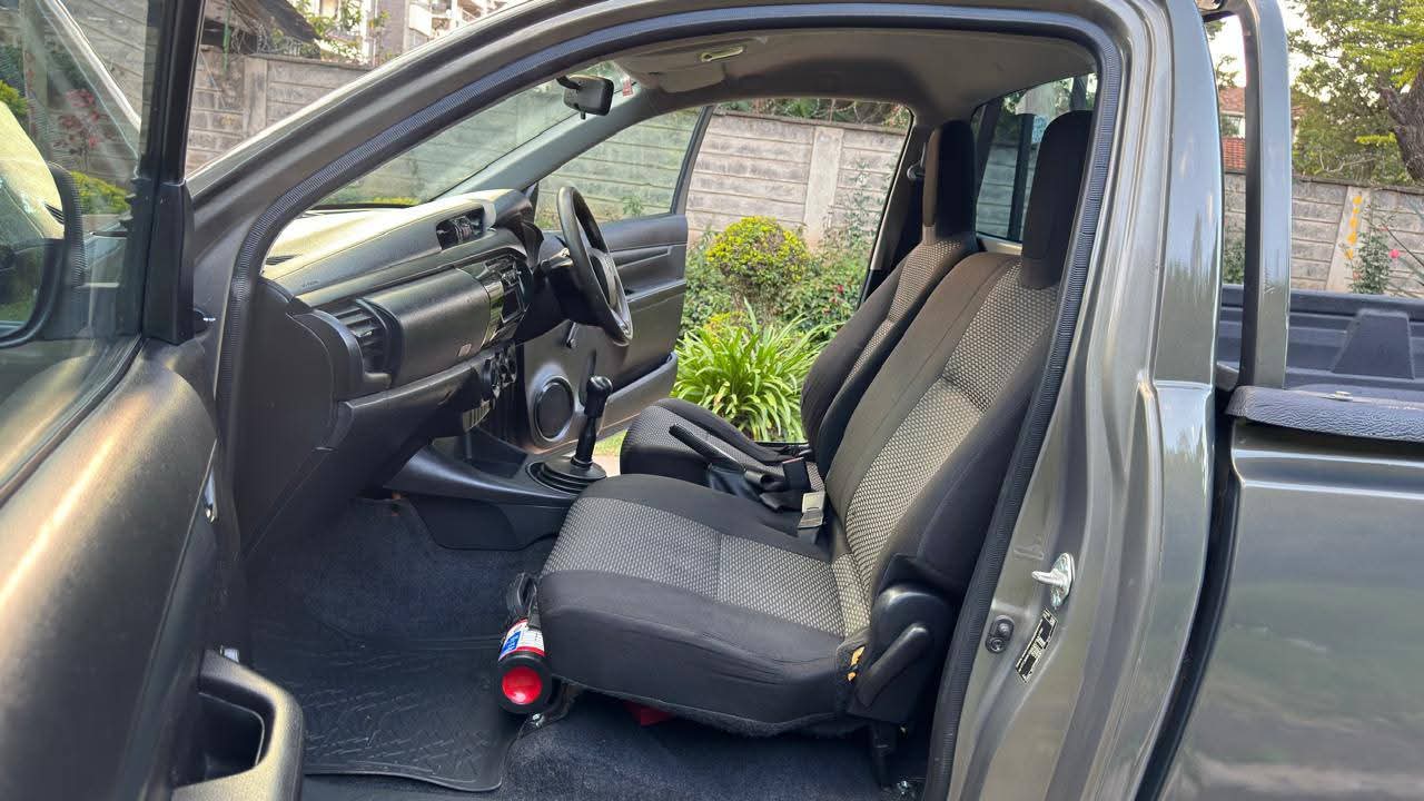 Used 2024 Toyota HILUX GD-6 Pickup / Double Cab for sale in Nairobi Kenya - Trust Rides - Thumbnail 7