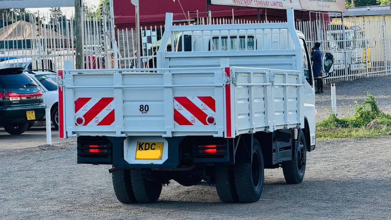 Used 2019 Mitsubishi FUSO Truck for sale in Nairobi Kenya - Trust Rides - Thumbnail 6