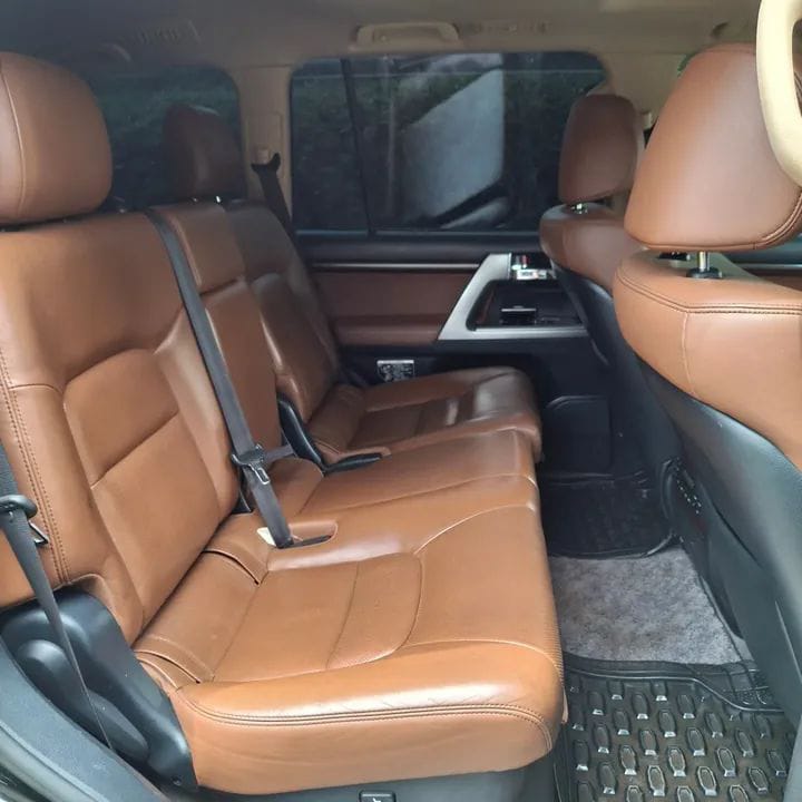 Used 2015 Toyota LAND CRUISER ZX V8 SUV for sale in Nairobi Kenya - Trust Rides - Thumbnail 11