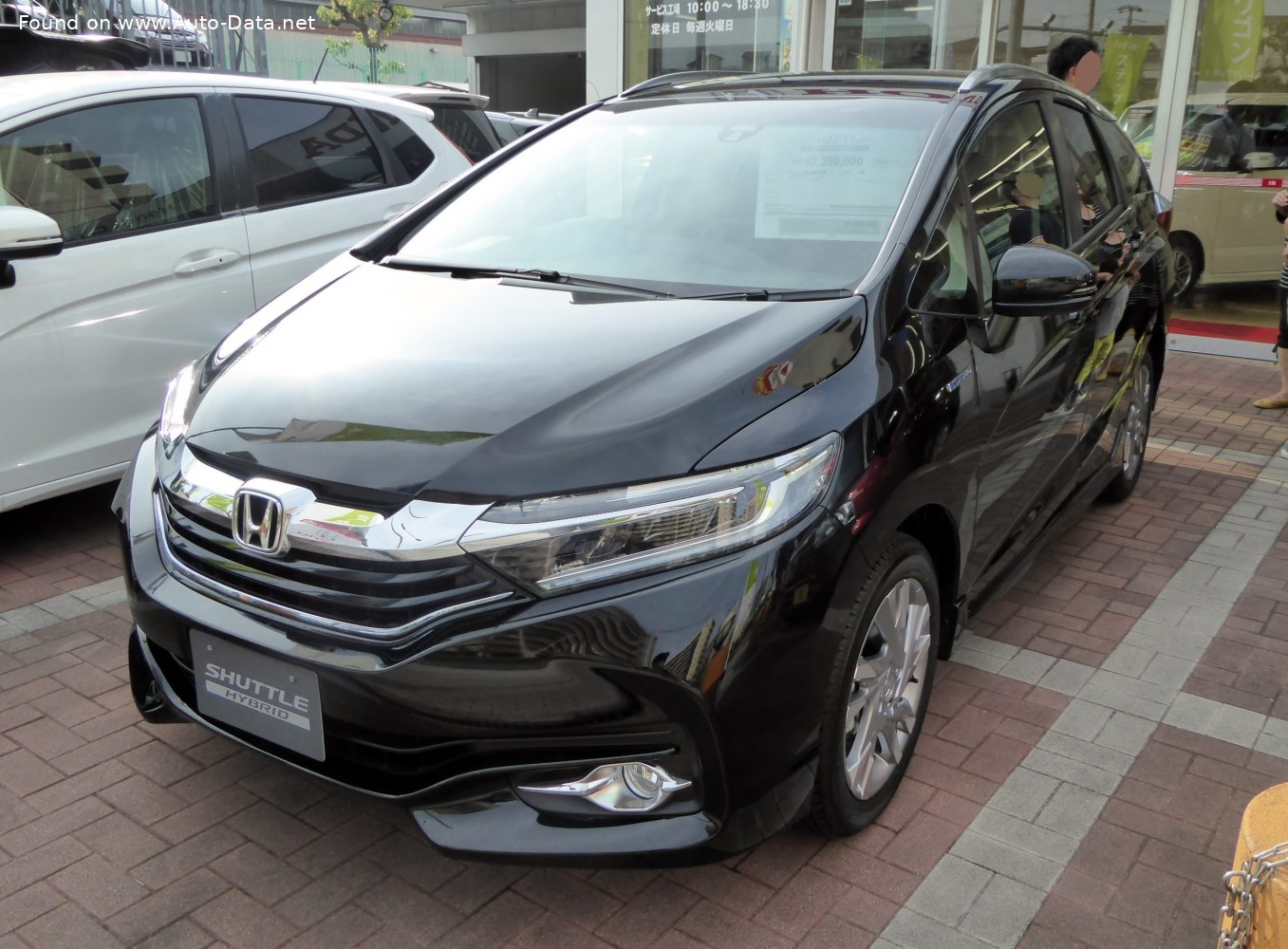 Used 2015 Honda FIT SHUTTLE Station Wagon for sale in Nairobi Kenya - Trust Rides - Thumbnail 2