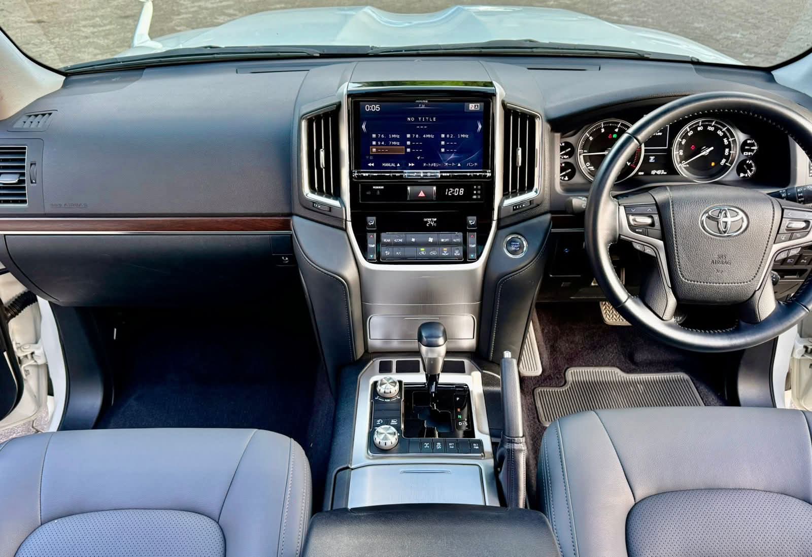 Used 2018 Toyota LAND CRUISER -ZX SUV for sale in Nairobi Kenya - Trust Rides - Thumbnail 8