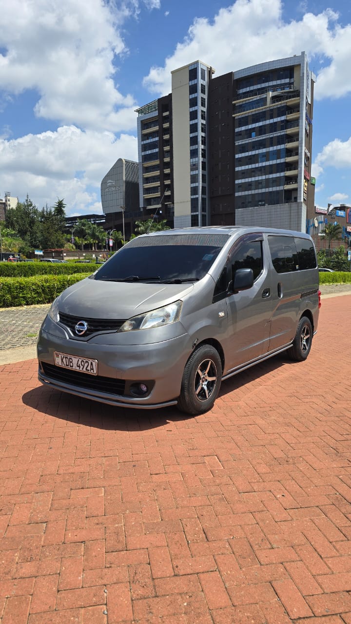 Used 2014 Nissan NV200 Van / Minivan for sale in Nairobi Kenya - Trust Rides - Thumbnail 2