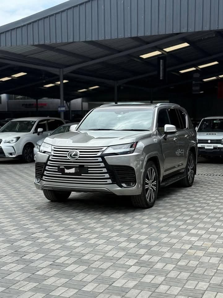 Used 2021 Lexus LX 500d in Nairobi