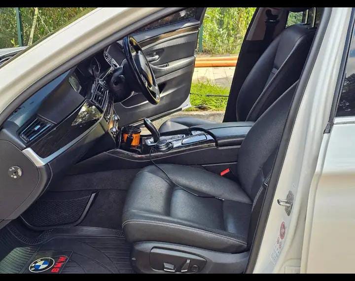 Used 2016 BMW 528i Sedan (Saloon) for sale in Nairobi Kenya - Trust Rides - Thumbnail 7