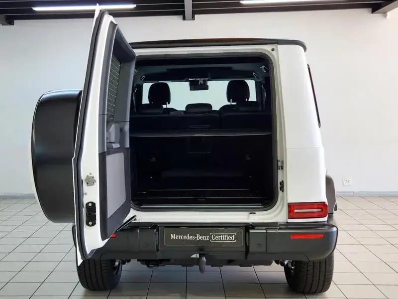 Used 2021 Mercedes-Benz G 400d SUV for sale in Nairobi Kenya - Trust Rides - Thumbnail 11