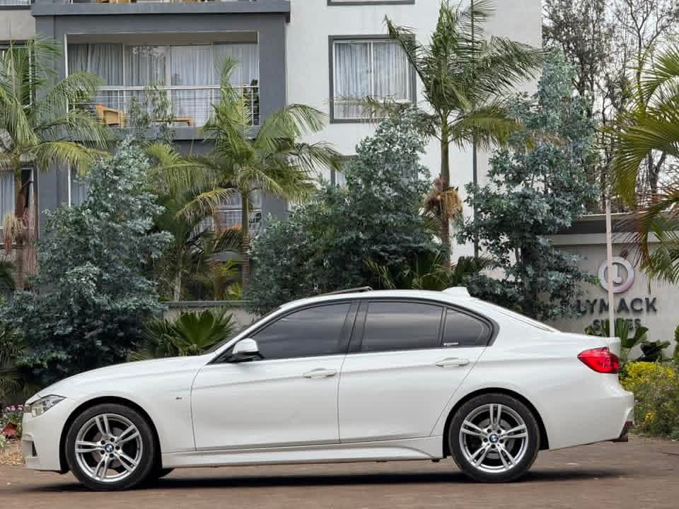 Used 2017 BMW 318i  M SPORT  Sedan (Saloon) for sale in Nairobi Kenya - Trust Rides - Thumbnail 7