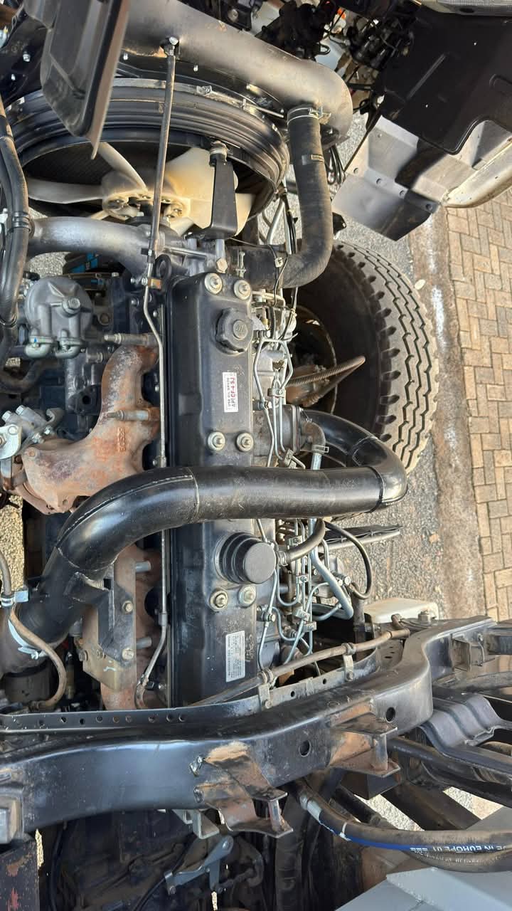 Used 2019 Isuzu FVZ TIPPER Truck for sale in Nairobi Kenya - Trust Rides - Thumbnail 8