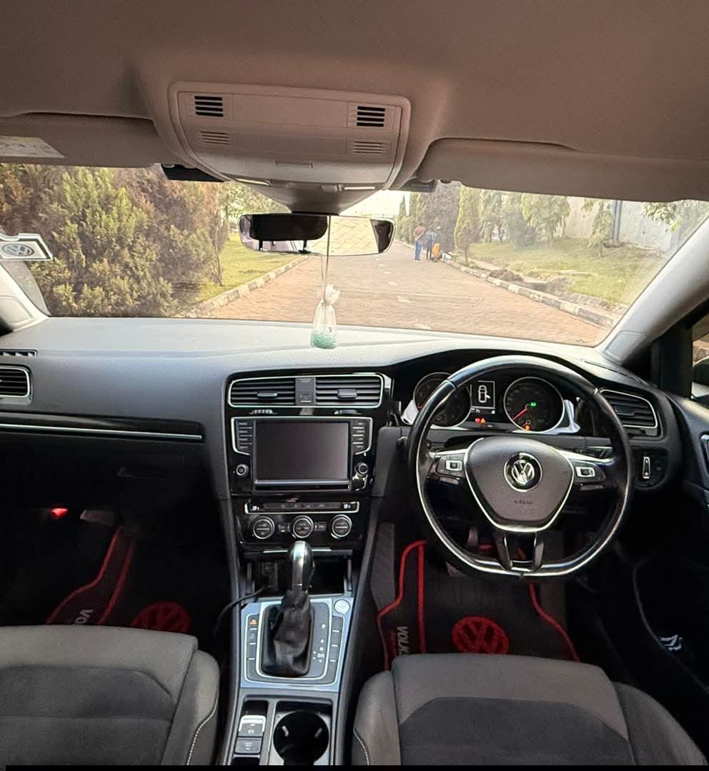 Used 2017 Volkswagen Golf TSI Hatchback(kadudu) for sale in Nairobi Kenya - Trust Rides - Thumbnail 7