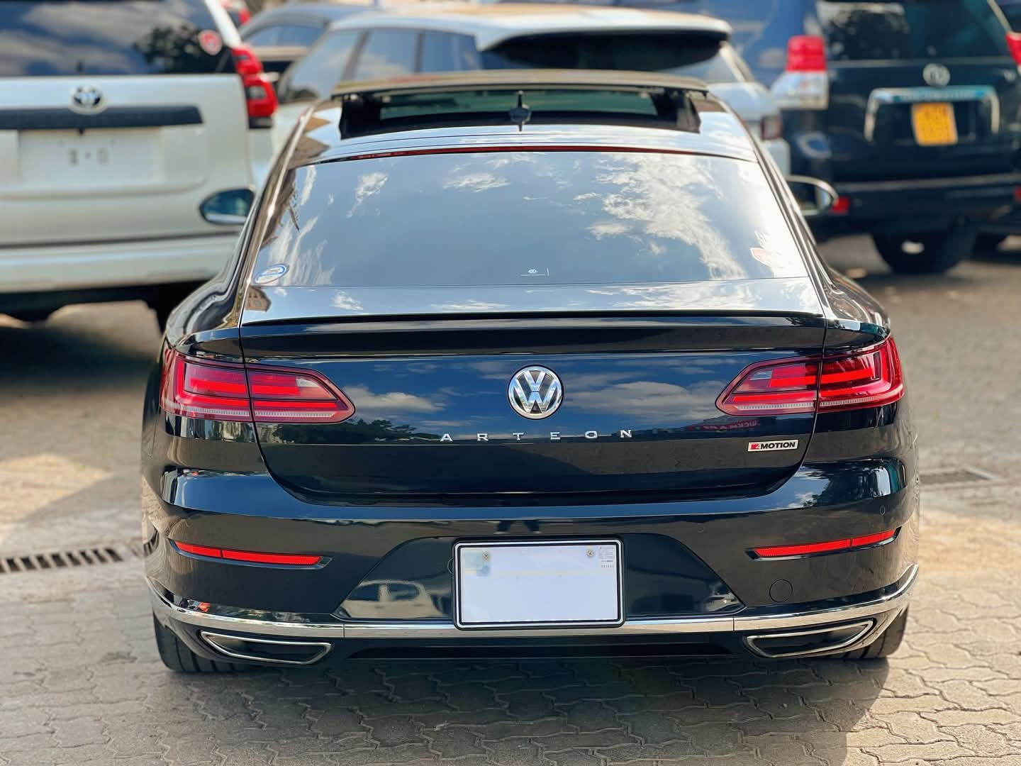 Used 2019 Volkswagen ARTEON  Sedan (Saloon) for sale in Nairobi Kenya - Trust Rides - Thumbnail 5