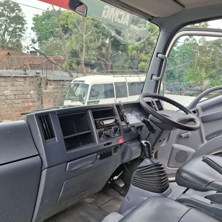Used 2022 Isuzu NQR MAX Truck for sale in Nairobi Kenya - Trust Rides - Thumbnail 4