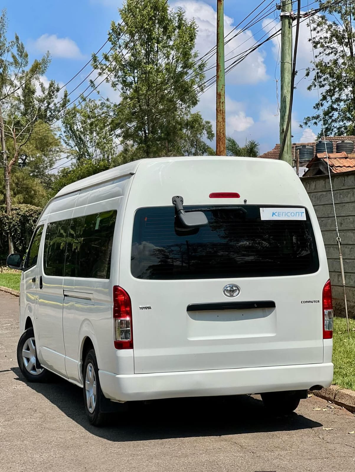 Used 2018 Toyota HIACE Van / Minivan for sale in Nairobi Kenya - Trust Rides - Thumbnail 5