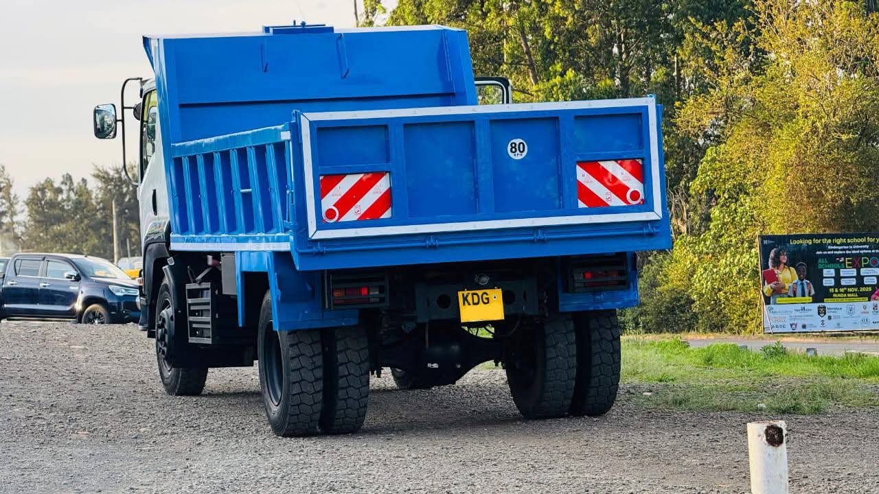 Used 2022 Isuzu FTR TIPPER Truck for sale in Nairobi Kenya - Trust Rides - Thumbnail 4