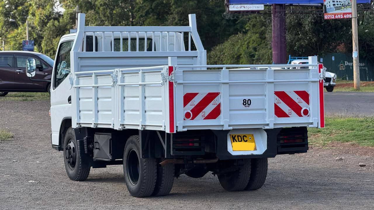 Used 2019 Mitsubishi FUSO Truck for sale in Nairobi Kenya - Trust Rides - Thumbnail 5