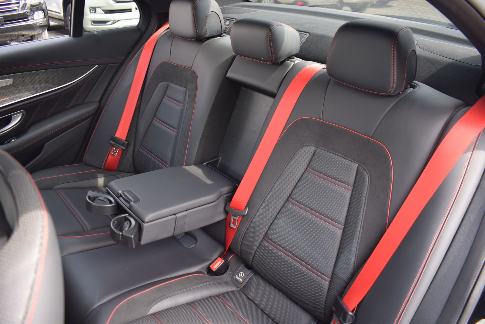 Used 2026 Mercedes-Benz E53 Sedan (Saloon) for sale in Nairobi Kenya - Trust Rides - Thumbnail 7